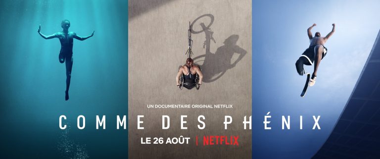Affiche du documentaire Comme des phénix : L’esprit paralympique. Sur l'affiche on voit 3 athlètes paralympiques : une nageuse, une femme qui fait de la course en fauteuil roulant et un homme qui fait du saut en longueur.