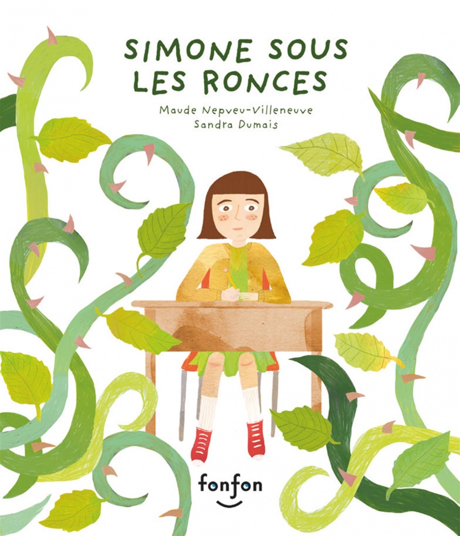 Description de l'image : Simone est assise à son pupitre, entourée de ronces. En haut d'elle, on lit le titre "Simone sous les ronces".